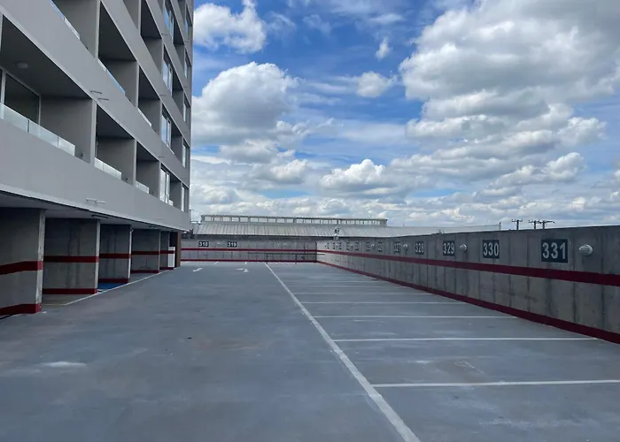 Depto Central, Parking, Moderno